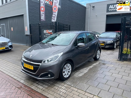 Peugeot 208 0