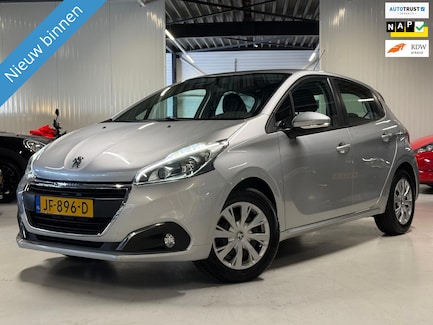 Peugeot 208 0