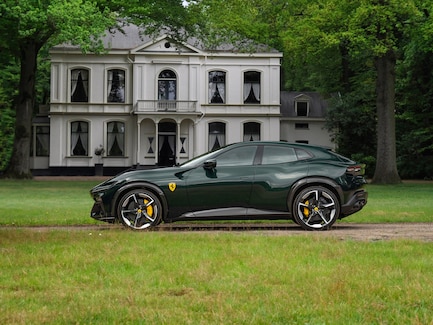 Ferrari Purosangue 0