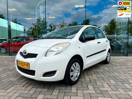 Toyota Yaris 0