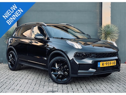 Lynk & Co 01 0
