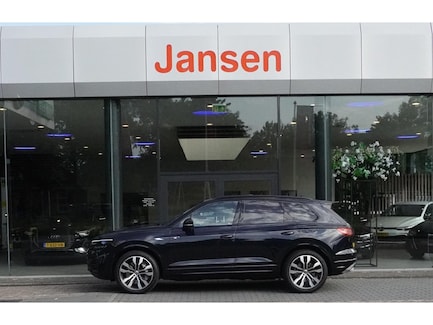 Volkswagen Touareg 0