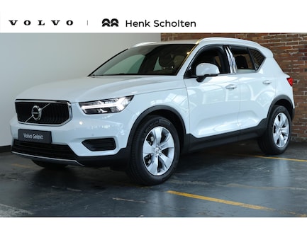 Volvo XC40 0
