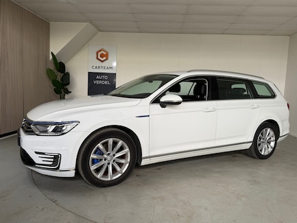 Volkswagen Passat 0