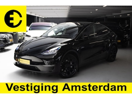 Tesla Model Y 0