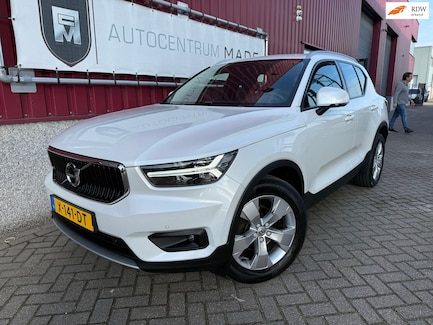 Volvo XC40 0