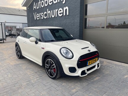 MINI John Cooper Works 0