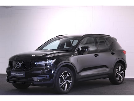 Volvo XC40 0