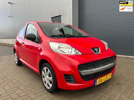 Peugeot 107 0
