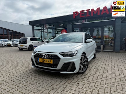 Audi A1 0