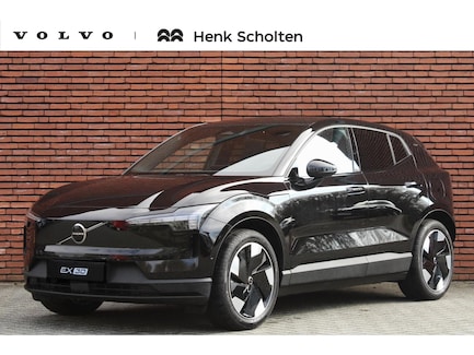 Volvo EX30 0