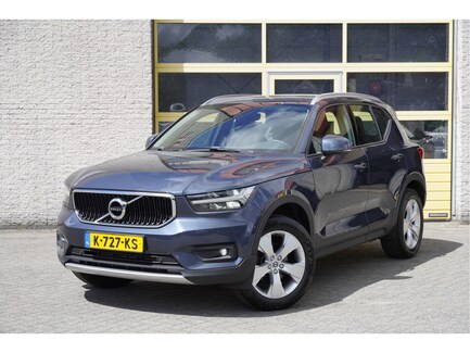 Volvo XC40 0