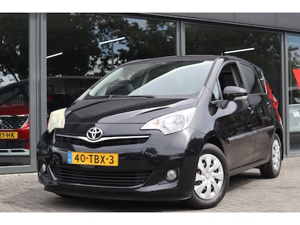 Toyota Verso-S 0