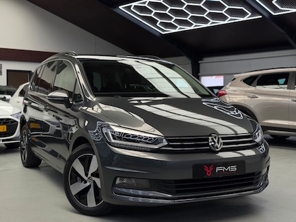 Volkswagen Touran 0