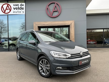 Volkswagen Touran 0