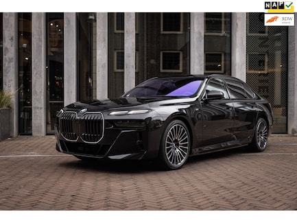 BMW i7 0