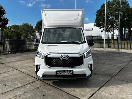 Maxus eDeliver 9 0