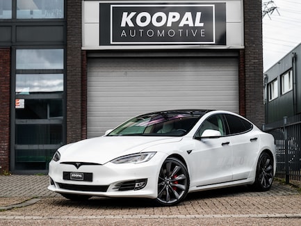 Tesla Model S 0