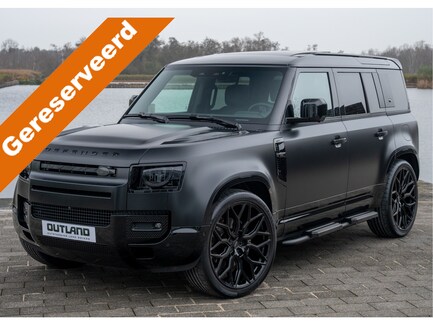 Land Rover Defender 0