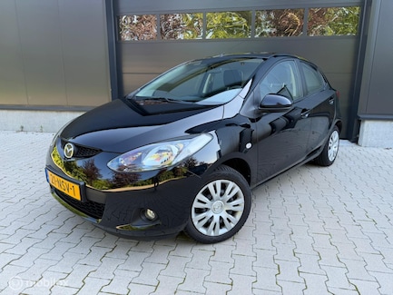 Mazda 2 0