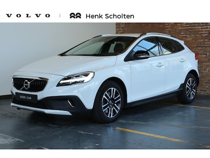Volvo V40 Cross Country 0