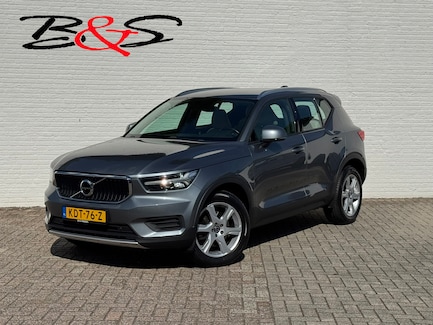 Volvo XC40 0