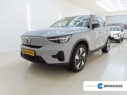 Volvo EX40 0