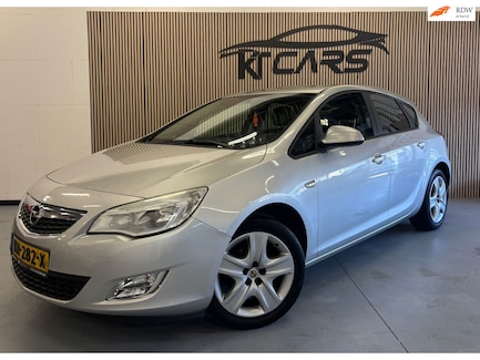 Opel Astra 0