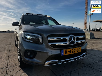 Mercedes-Benz GLB 0