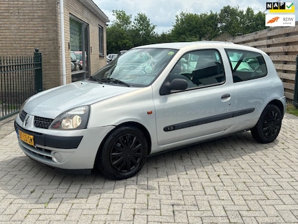 Renault Clio 0