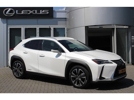 Lexus UX 0