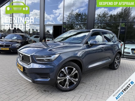 Volvo XC40 0