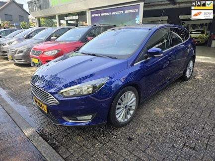 Ford Focus 0