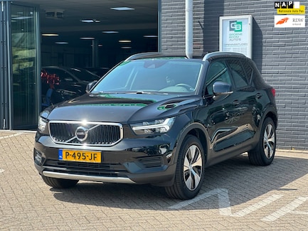 Volvo XC40 0