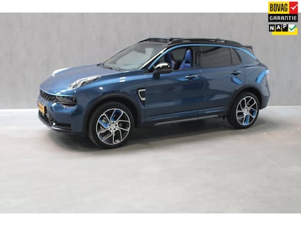 Lynk & Co 01 0