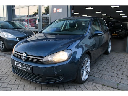 Volkswagen Golf 0