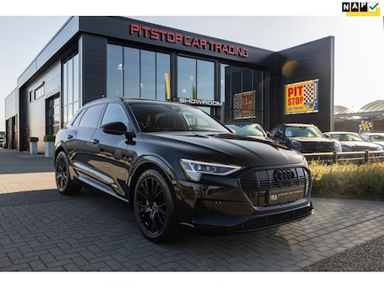 Audi E-tron 0
