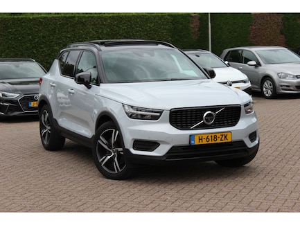 Volvo XC40 0