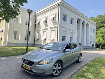 Volvo V40 0