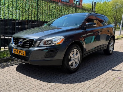 Volvo XC60 0