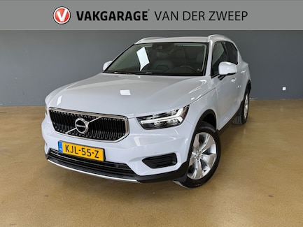 Volvo XC40 0