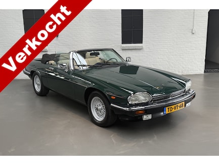 Jaguar XJ-12 0