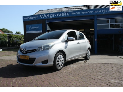 Toyota Yaris 0