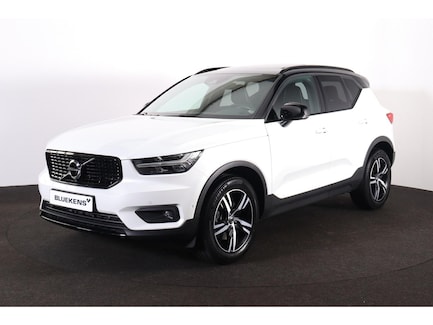 Volvo XC40 0
