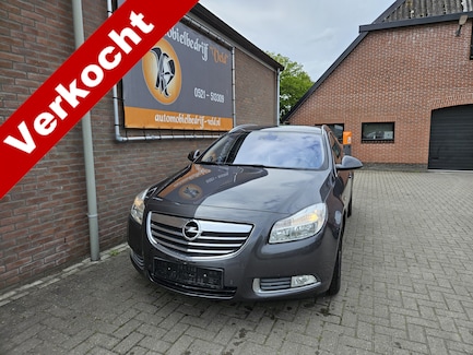Opel Insignia 0