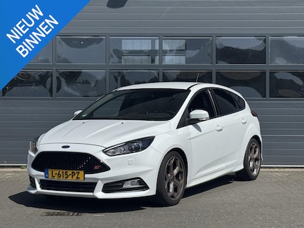 Ford Focus 0