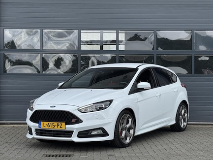 Ford Focus 0