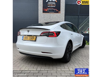Tesla Model 3 0