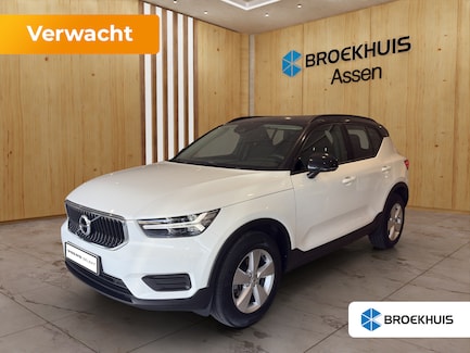 Volvo XC40 0