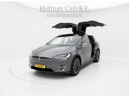 Tesla Model X 0